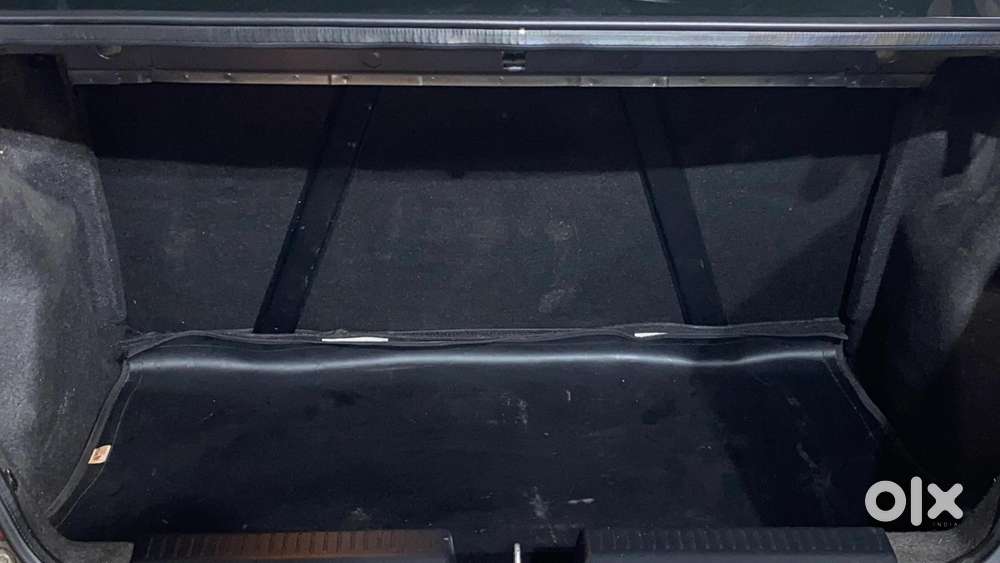Maruti Suzuki Swift Dzire Zxi + Mt, 2020, Petrol