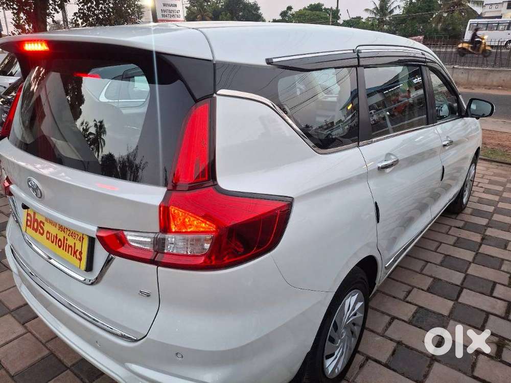 Toyota Rumion S Cng, 2026, Cng & Hybrids