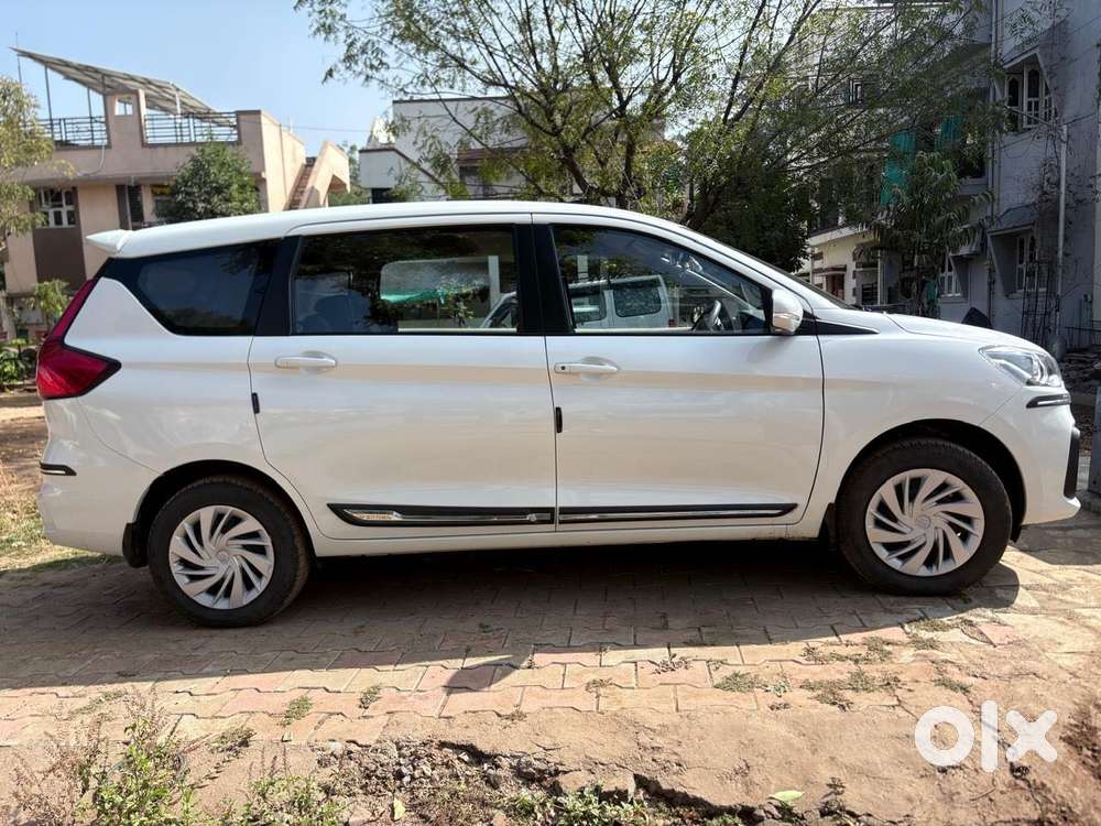 Maruti Suzuki Ertiga Vxi (o) Cng, 2025, Cng & Hybrids