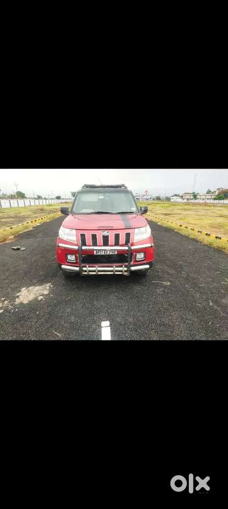 Mahindra Tuv 300 2017 Diesel 103000 Km Driven