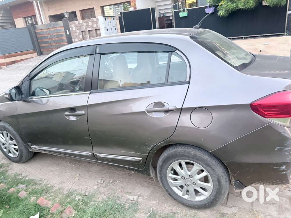 Honda Amaze Diesel 2013