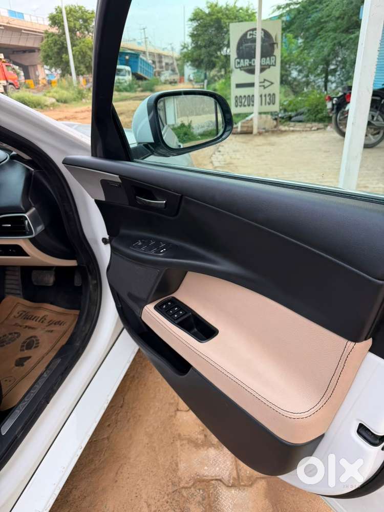 2018 Jaguar Xe Diesel Prestige