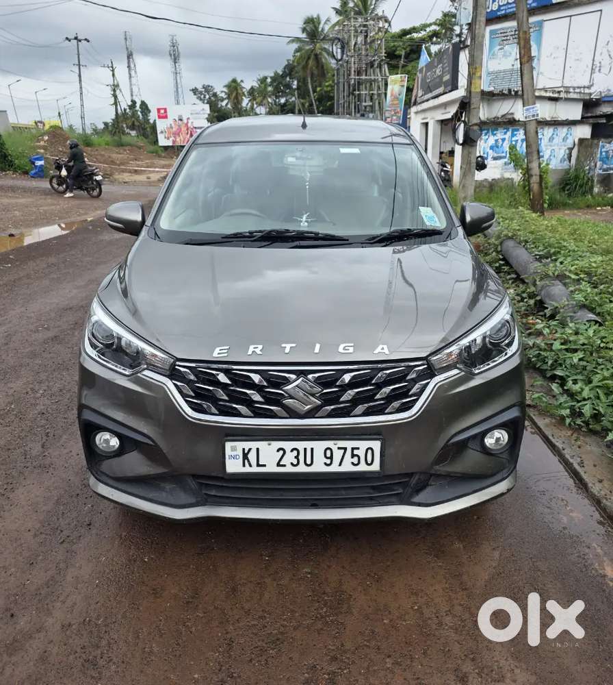 Maruti Suzuki Ertiga 2022 Petrol 23000 Km Driven