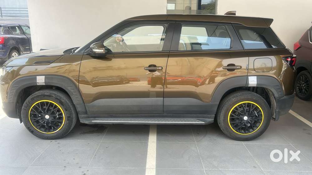 Maruti Suzuki Brezza 1.5 Vxi Smart Hybrid, 2022, Petrol