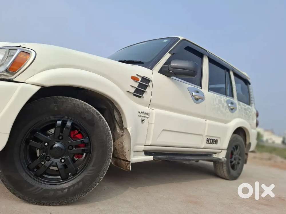 Mahindra Scorpio 2014
