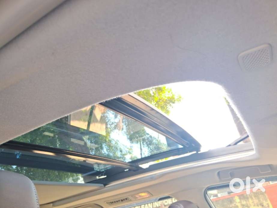 Toyota Innova Hycross 2.0 Zx Hybrid 7 Str, 2023, Petrol