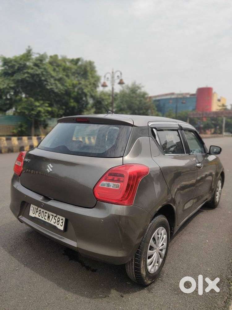Maruti Suzuki Swift Vxi + Manual, 2018, Petrol