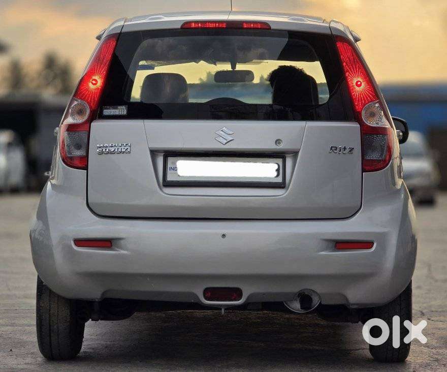 Maruti Suzuki Ritz, 2012, Petrol