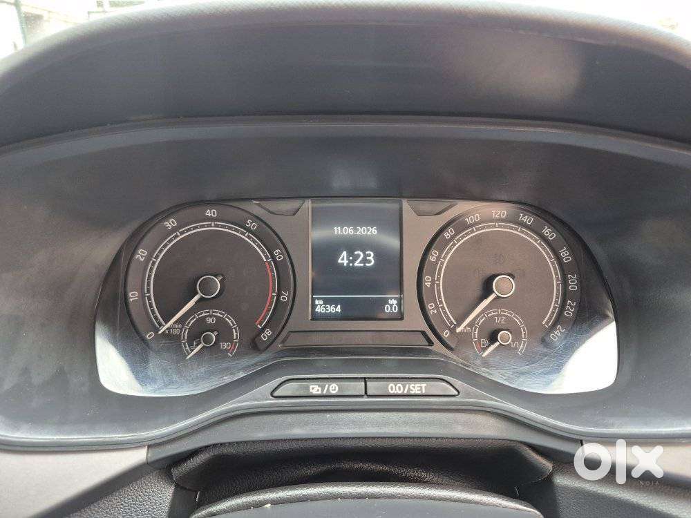 Skoda Kushaq 1.0 Tsi Ambition, 2022, Petrol
