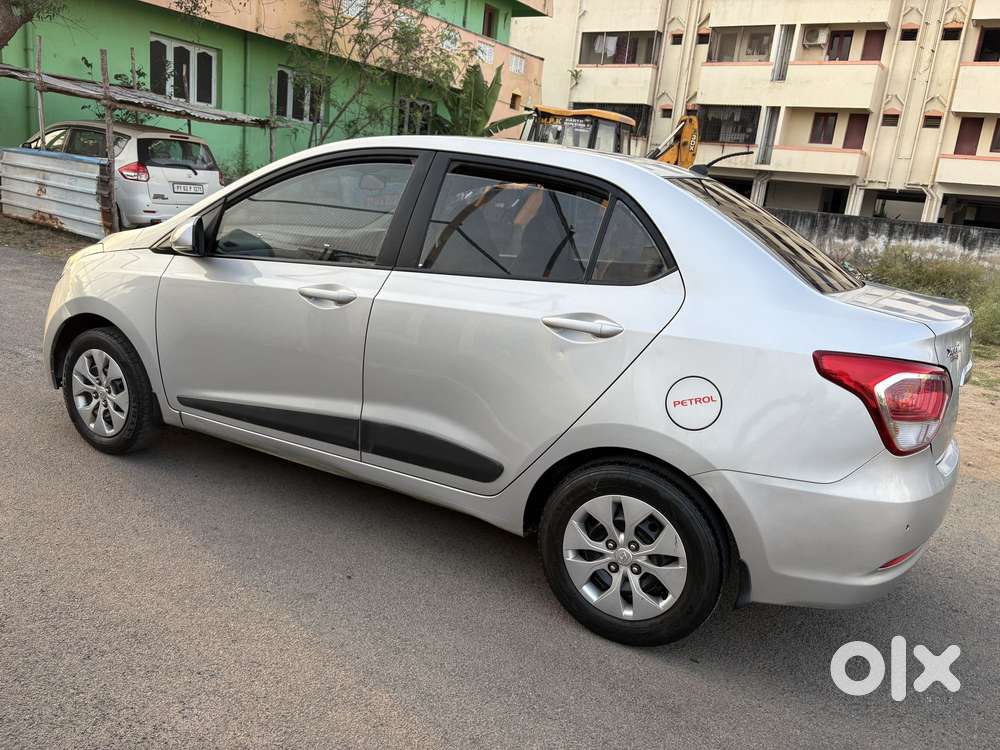 Hyundai Xcent, 2014, Petrol