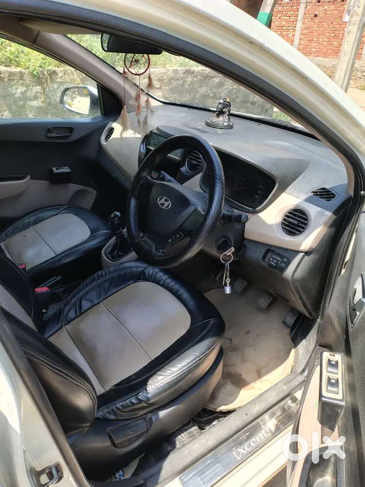 Hyundai Xcent Cng Plus Petrol Well-maintained 2016 Model