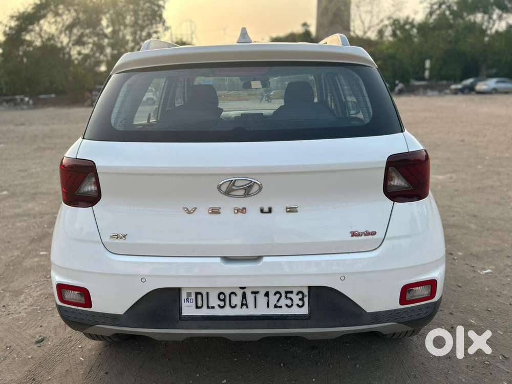 Hyundai Venue Sx Dual Tone Turbo, 2020, Petrol