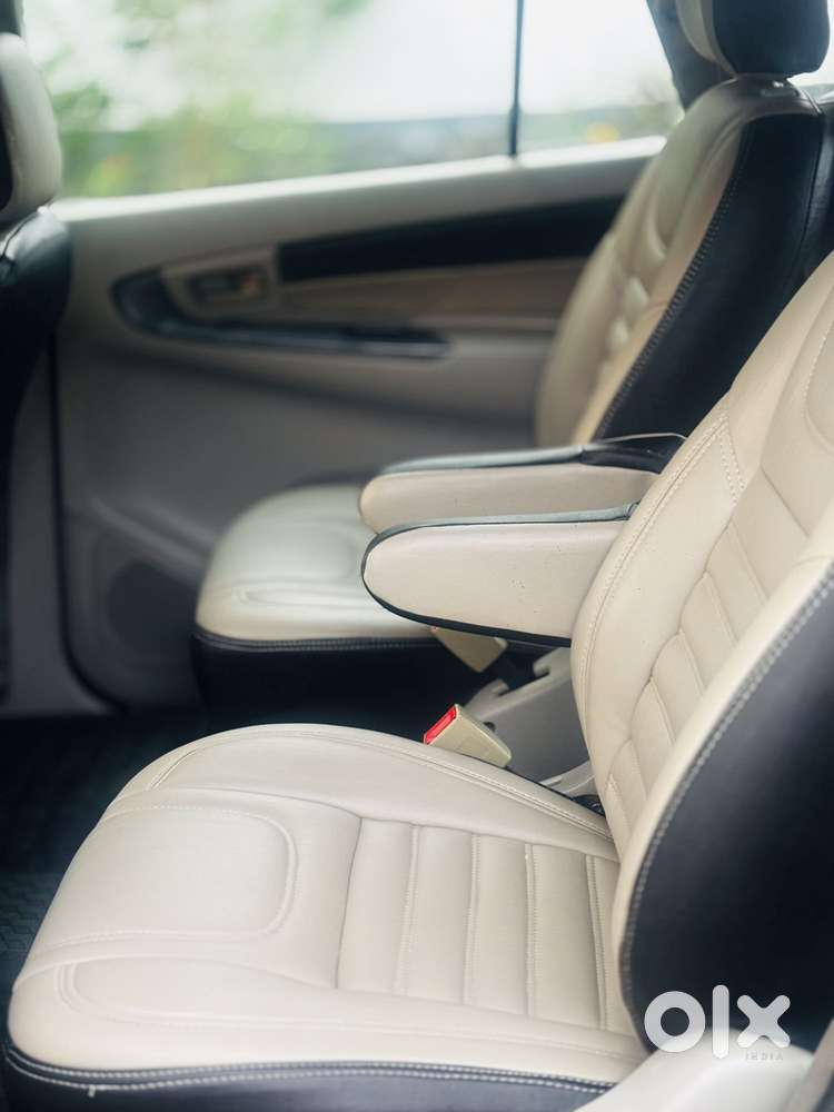 Toyota Innova 2.5 G (diesel) 7 Seater, 2015, Diesel