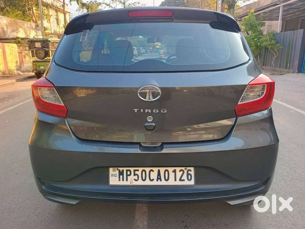 Tata Tiago 1.2 Revotron Xt (o), 2021, Petrol