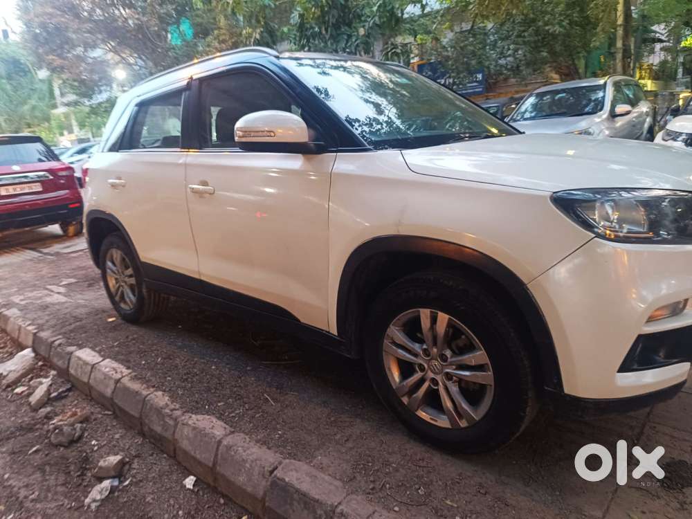 Maruti Suzuki Brezza Zdi+ Dual Tone, 2017, Diesel