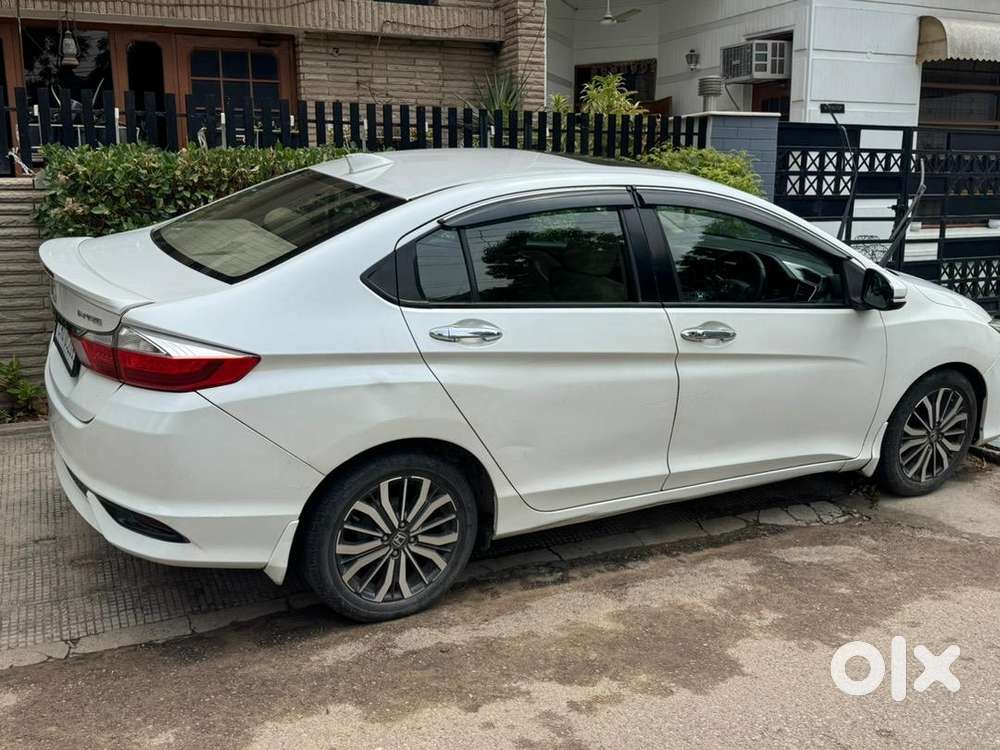 Honda City Zx Top Model - Mint Condition