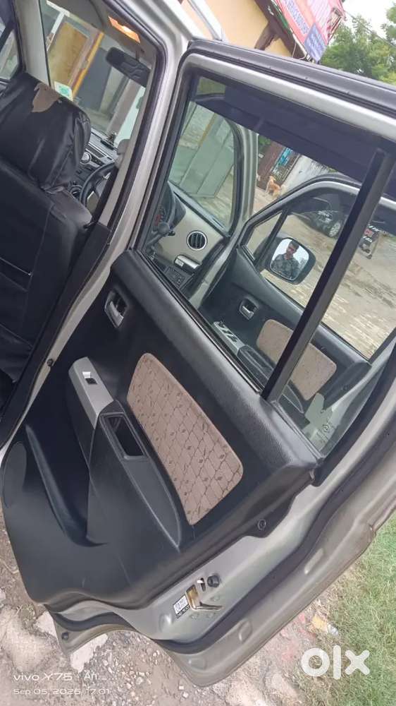 Maruti Suzuki Wagon R 2014 Hybrid First Owner