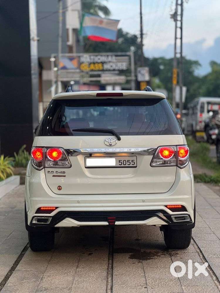 Toyota Fortuner 4x2 At 2.8 Diesel, 2013, Diesel