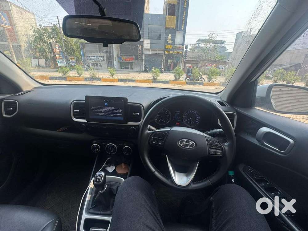 Hyundai Venue 2019 Diesel Well Maintained