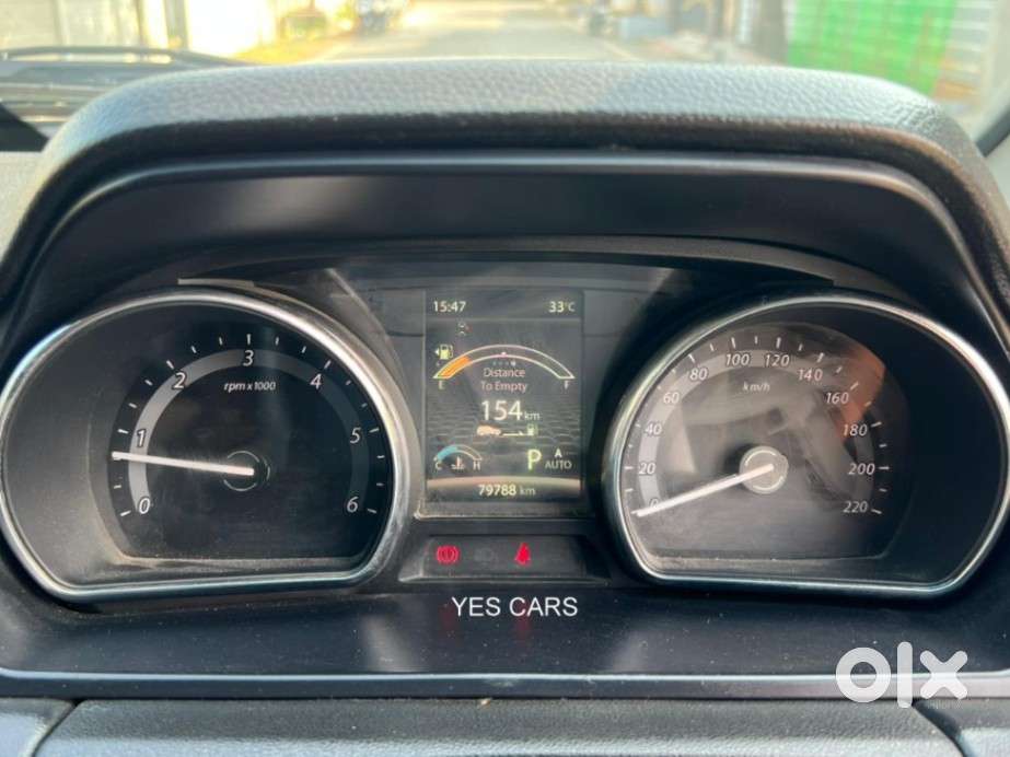 Tata Hexa 2.2 Xta 4x2 6 Str Dual Tone, 2017, Diesel
