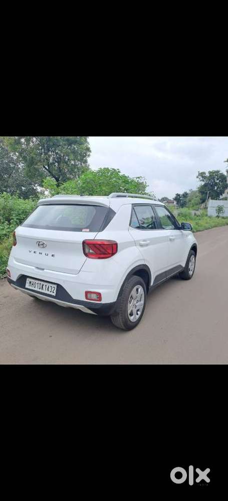 Hyundai Venue, 2019, Petrol