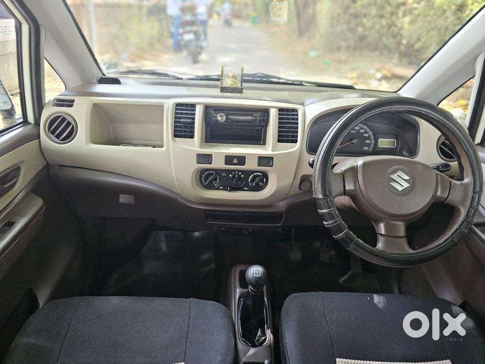 Maruti Suzuki Zen Estilo Lxi Bs Iv, 2013, Petrol