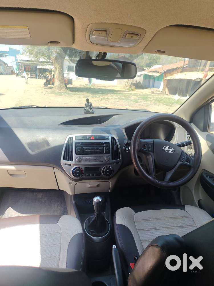 I20 Asta Top Variant With Push Button Start