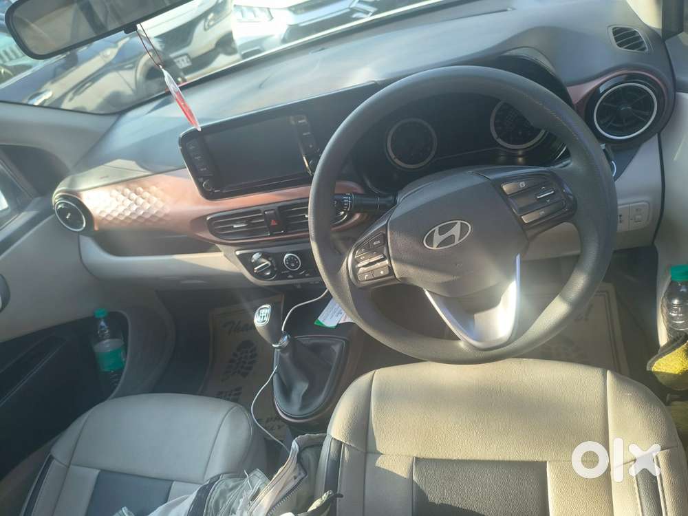 Hyundai Aura 1.2 Sx Cng, 2025, Cng & Hybrids