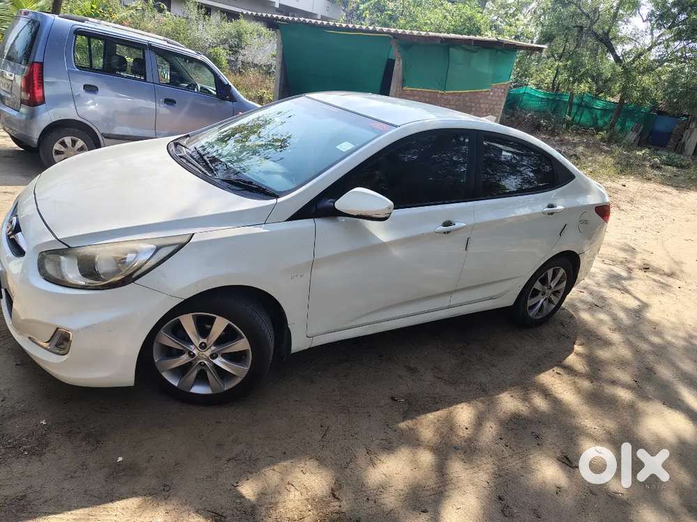 Hyundai Verna 2012 Petrol 107000 Km Driven