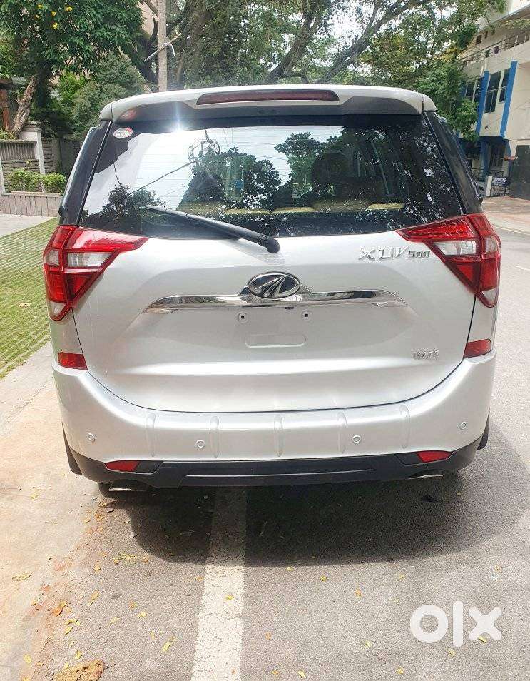 Mahindra XUV500 W11 Option, 2020, Diesel