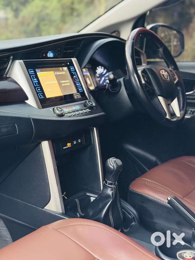 Toyota Innova Crysta 2.4 V 8 Str, 2019, Diesel