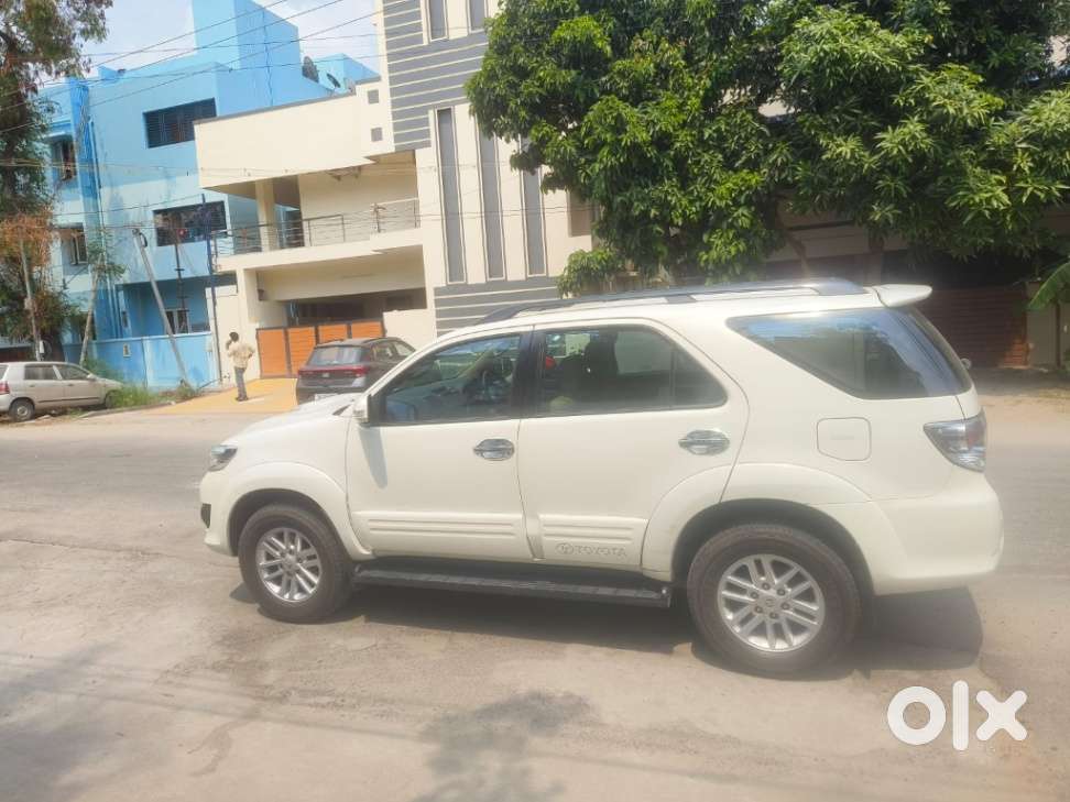 Toyota Fortuner 4x4 Mt 2.8 Diesel, 2014, Diesel