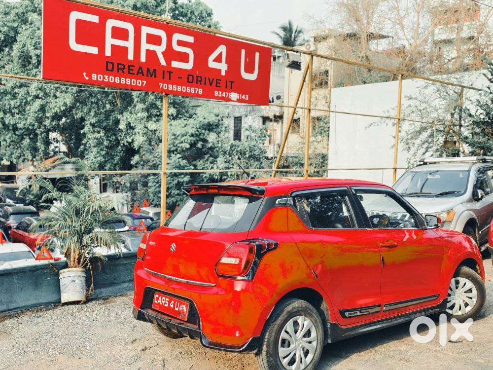 Maruti Suzuki Swift Vxi + Manual, 2023, Petrol
