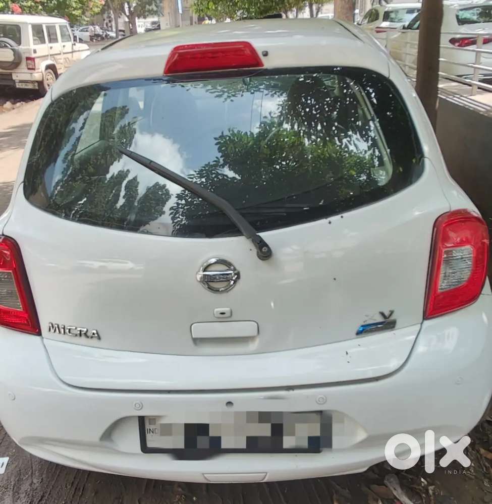 Nissan Micra Xv Automatic Cvt 2014 Petrol 80545 Km Driven