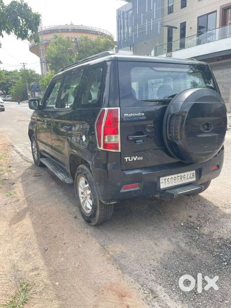 Mahindra Tuv 300 T8, 2016, Diesel