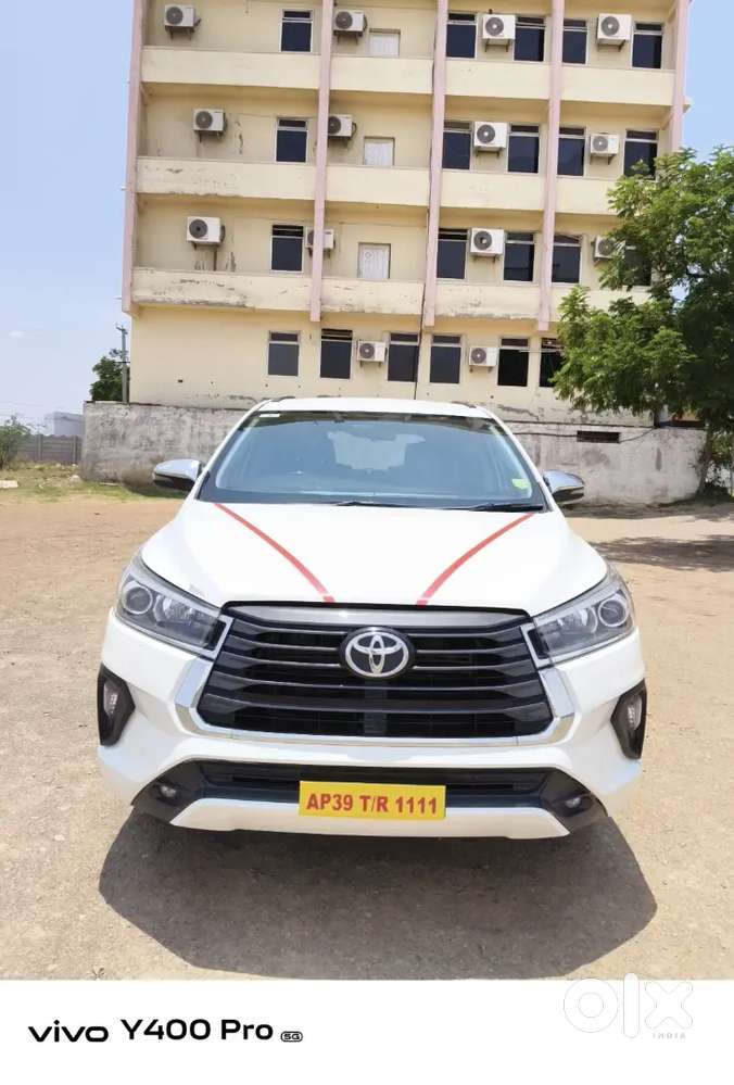 Toyota Innova Crysta 2022