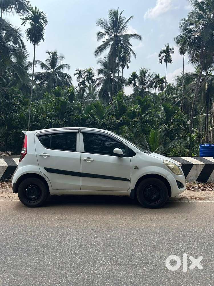 Re-registered Maruti Suzuki Ritz 2015 Diesel 121152 Km Driven