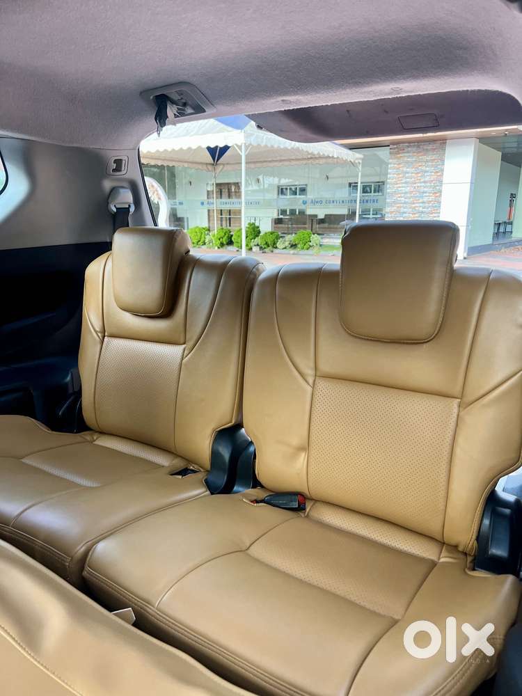 Toyota Innova Crysta 2.4 V, 2016, Diesel