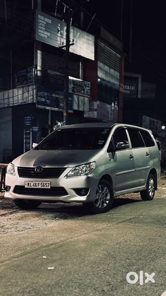 Toyota Innova 2012 Diesel Well Maintained