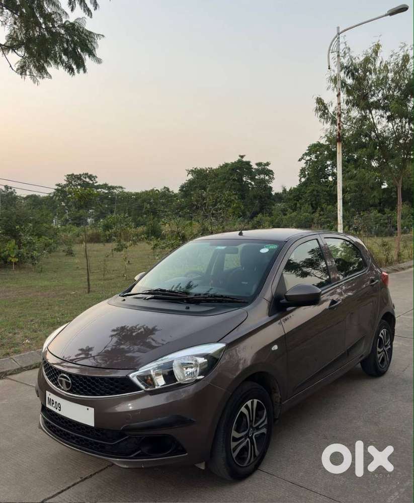 Tata Tiago 1.2 Revotron Xza, 2019, Petrol