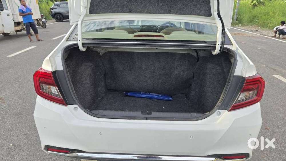 Honda Amaze 1.2 Vx (o) At I-vtec, 2022, Petrol