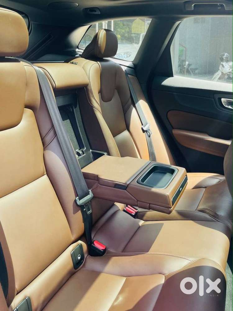 Volvo Xc60 D5 Awd Automatic, 2021