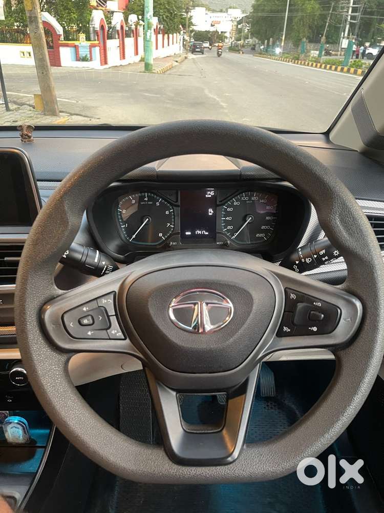 2022 Tata Altroz Xt Iturbo | 1st Owner | 17,750 Km | Turbo Petrol