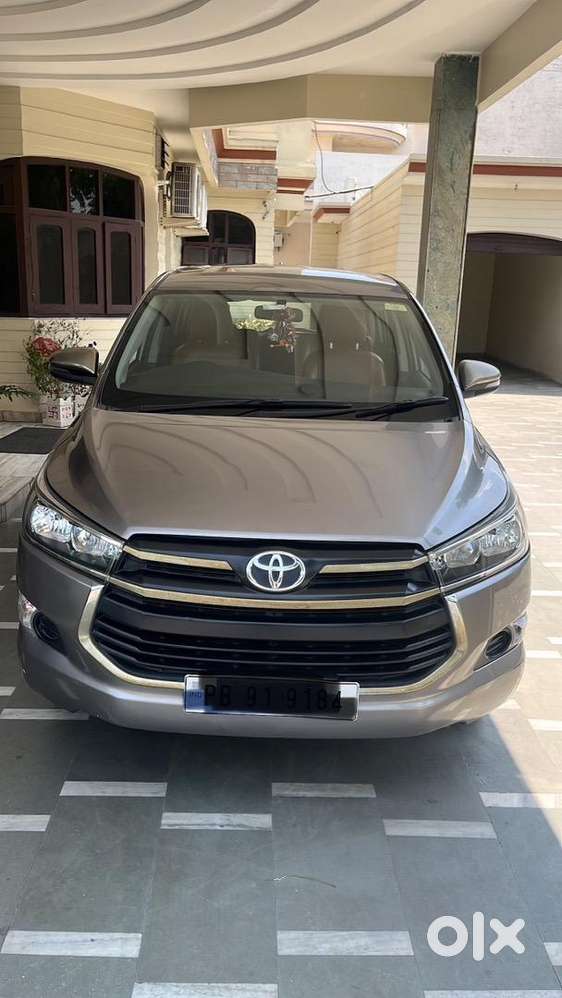 G-auto Innova Crysta
