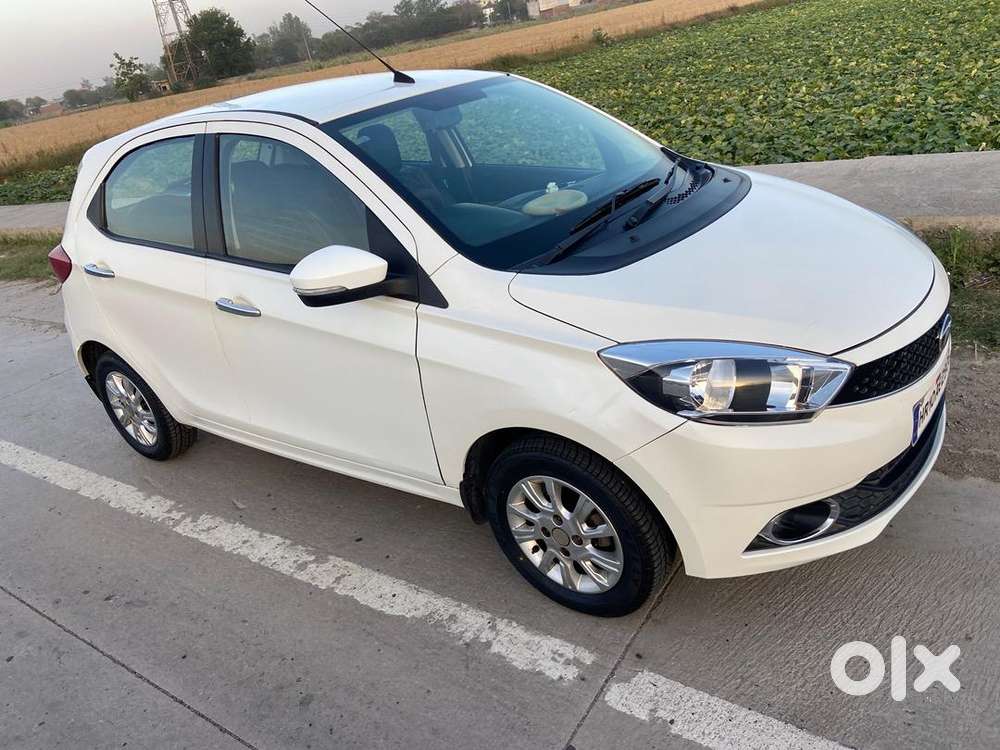 Excellent Condition , Skrecth Less