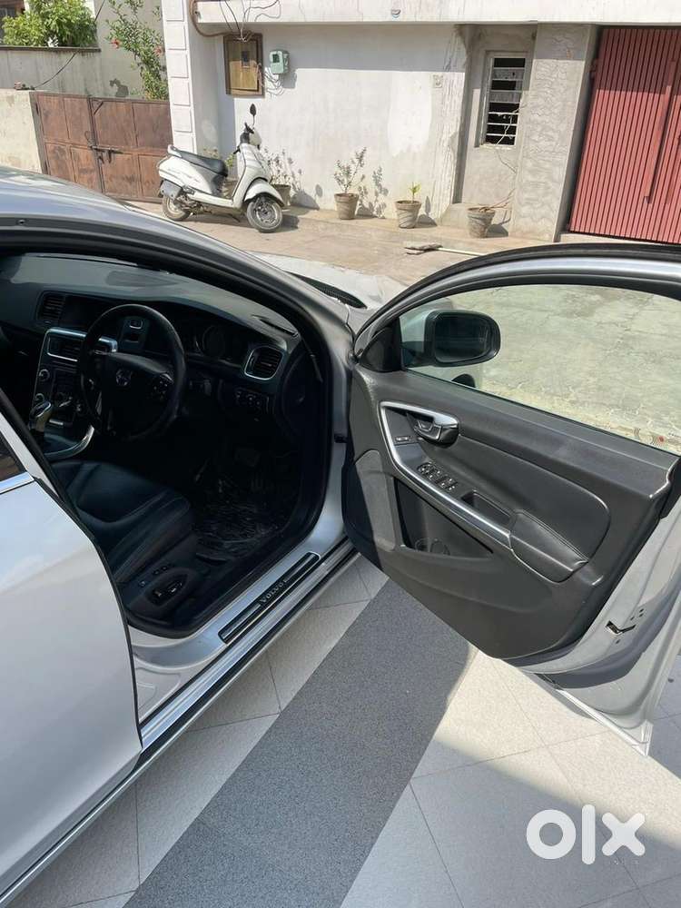 Volvo S60 Diesel 2016 Km Driven