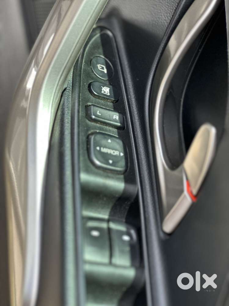 Mahindra Xuv500 W9, 2020, Diesel