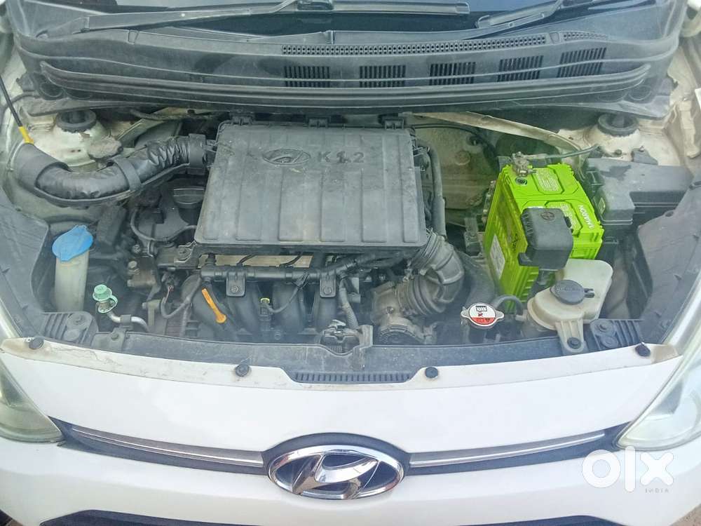 Hyundai Grand I10 Sportz, 2016, Petrol