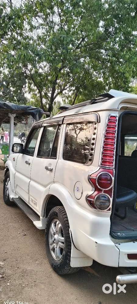 Mahindra Scorpio 2014 Diesel Manual
