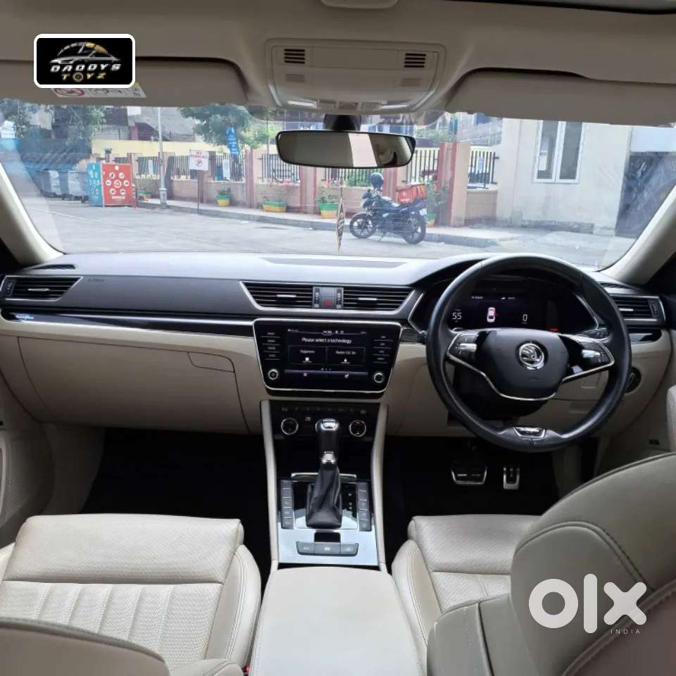 Skoda Superb 2.0 L&k Tsi At, 2022, Petrol